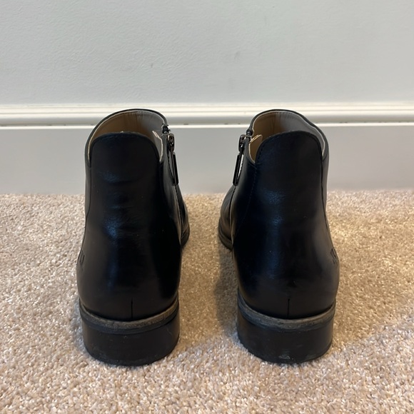 NEW Karl Lagerfeld Paris, Black Leather Ankle Boots, Size 9.5 - Picture 10 of 10